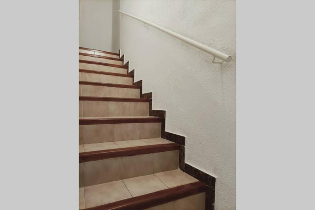 2 Bedroom Townhouse In Beautiful Gated Complexベニドルム エクステリア 写真